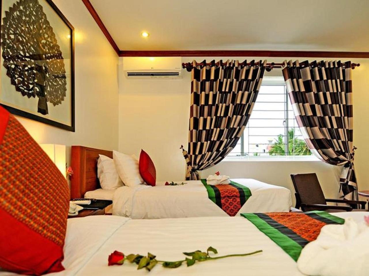 Visoth Boutique Hotel Siem Reap Bagian luar foto
